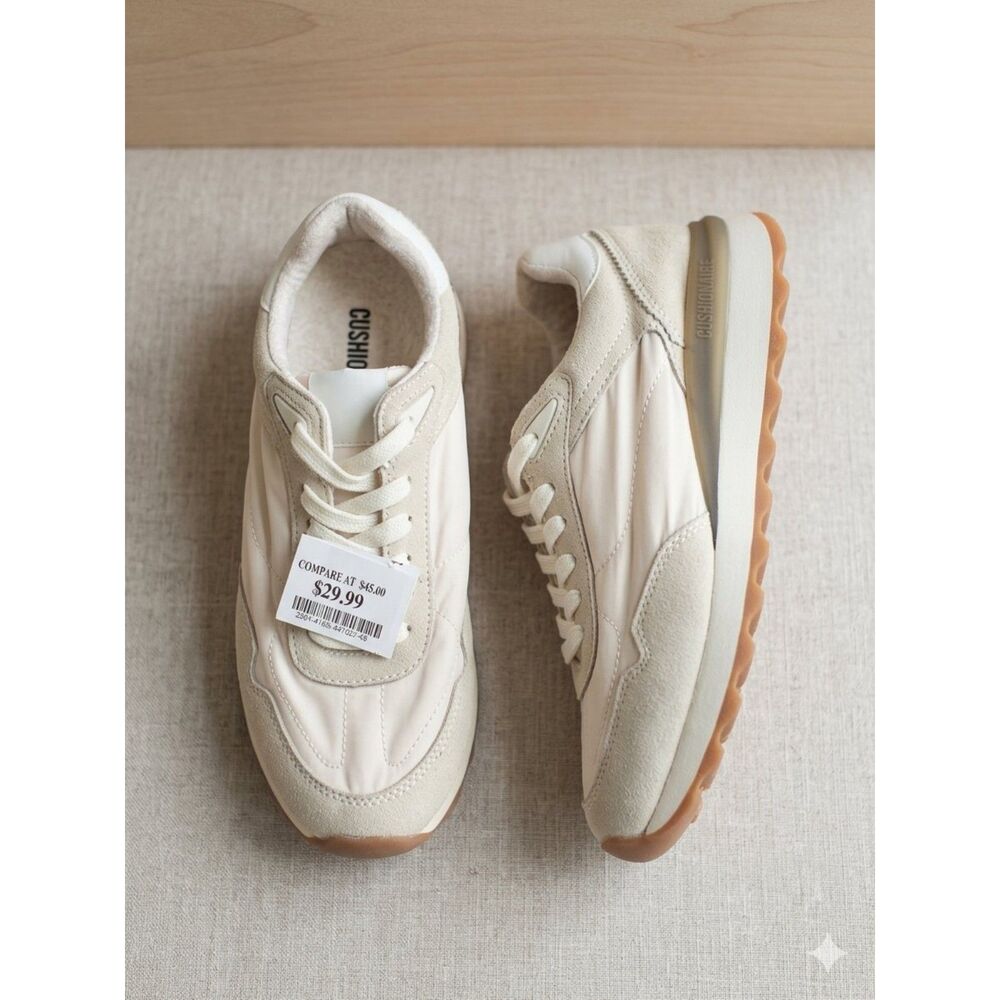 Cushionaire Retro Jogger Sneakers - Cream Suede Nylon Gum Sole - NWT Women Sz 7